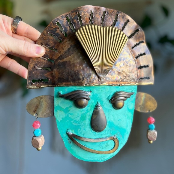 🇲🇽 Vintage Mexican Copper & Brass Folk Art Mask Handcrafted Wall Hanging Boho - Picture 8 of 9